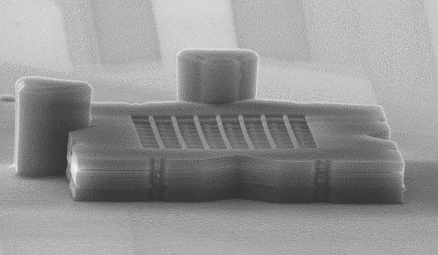 Stacked silicon 3D photonic crystal